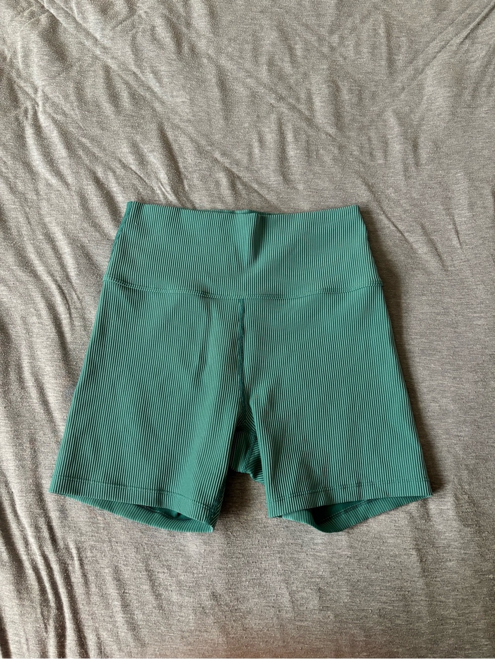 Offline by aerie ribbed bike shorts size large